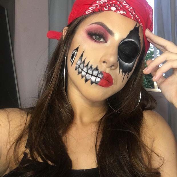 Pirate face paintng